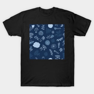 Elegance Seamless pattern with flowers T-Shirt